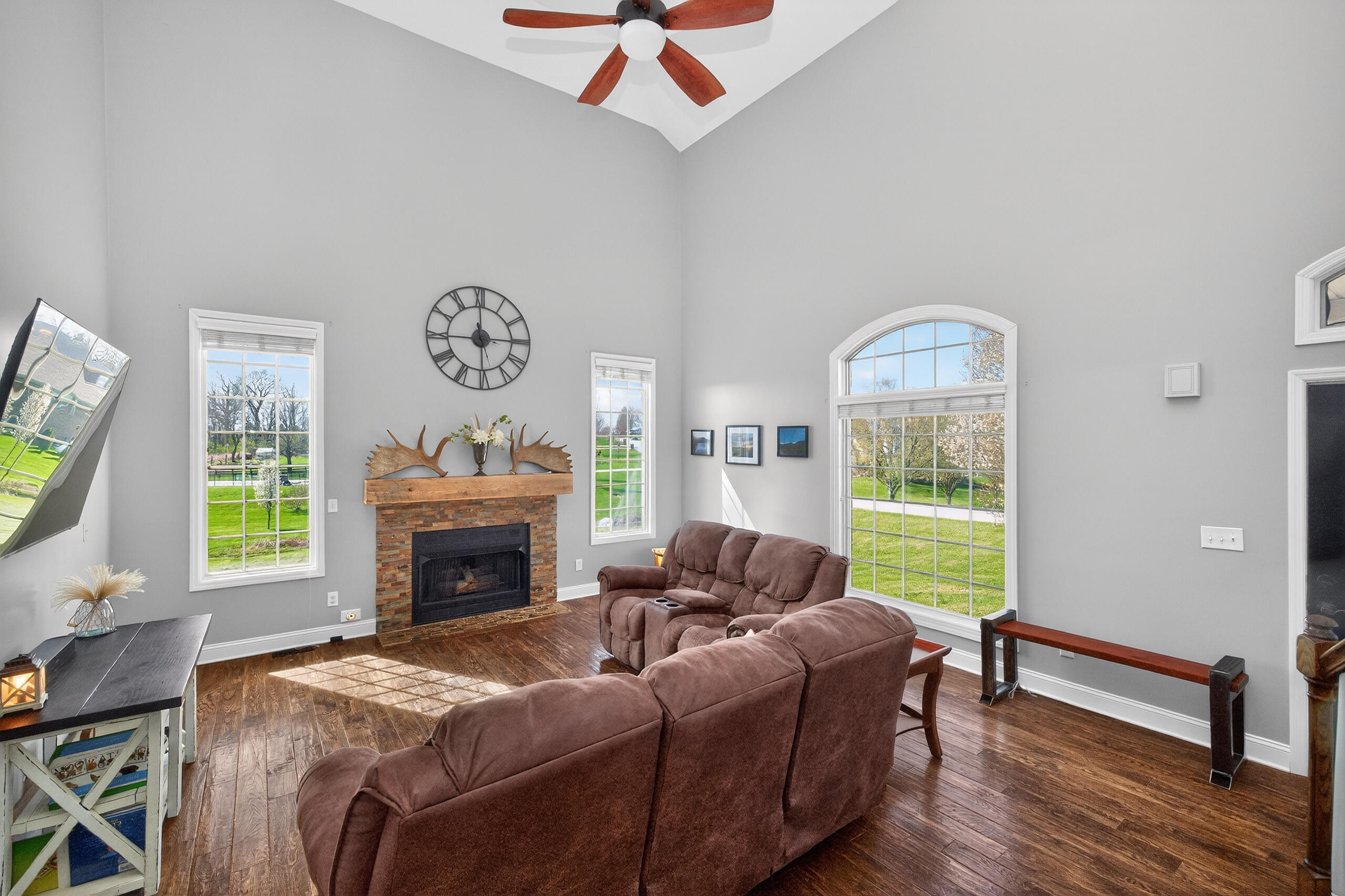 201 Squires Pointe Road Paris, KY 40361 - Photo 6 of 59 106