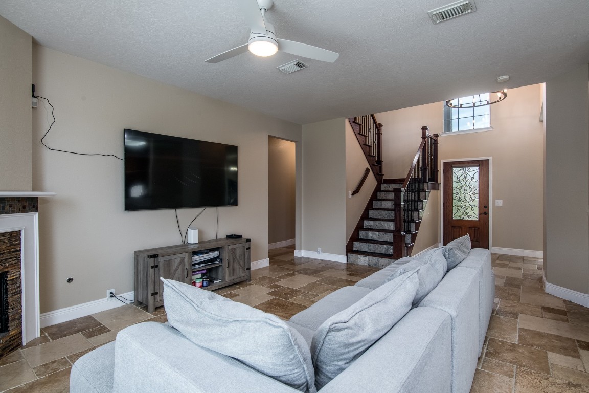 20011 Castlegreen Drive Spring, TX 77388 - Photo 32 of 32 Open floorplan is perfect for entertaining.