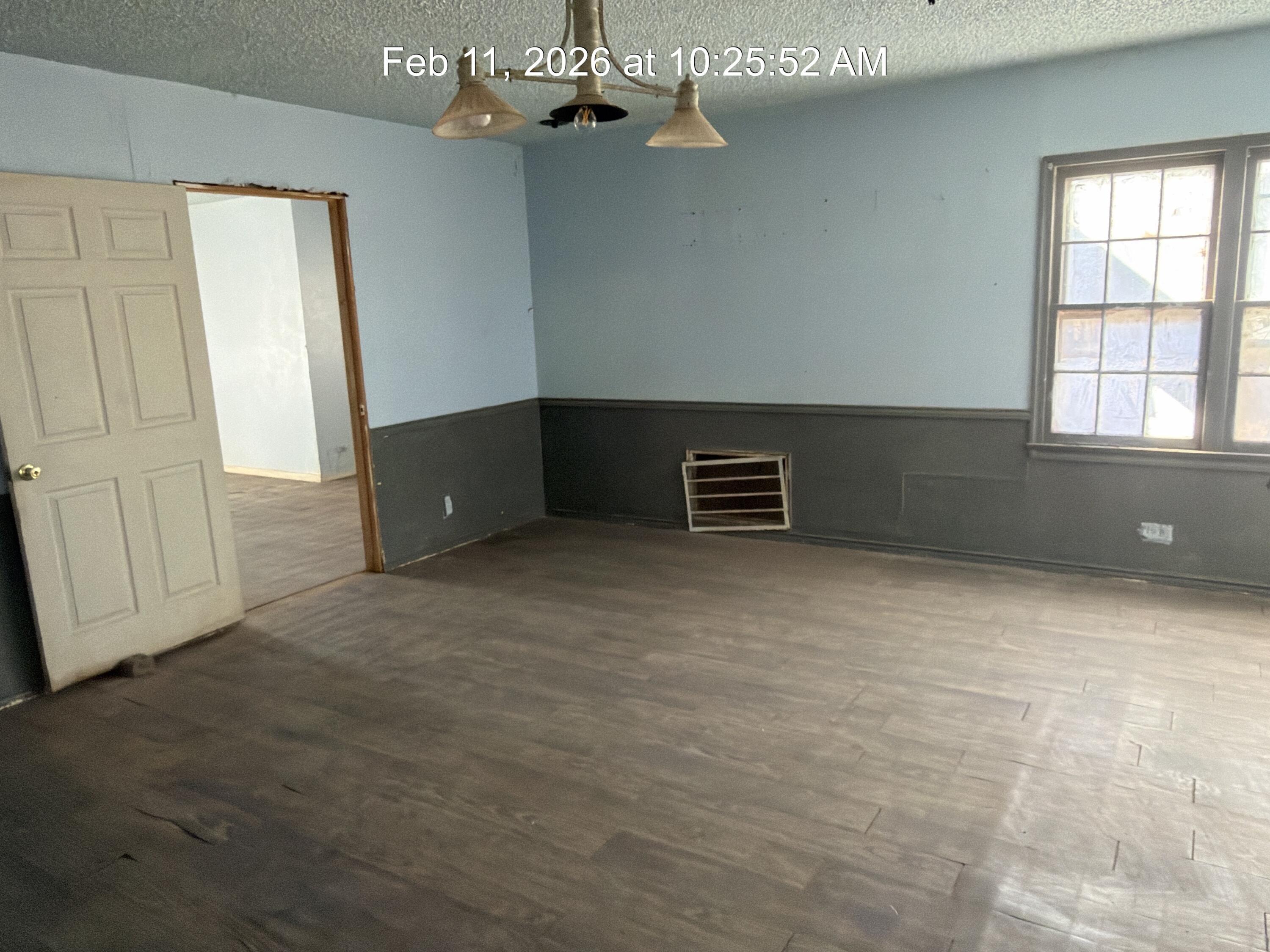 1120 Ave G Ralls, TX 79357 - Photo 6 of 15 IMG_7595 (1)