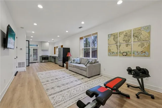 $760,000 | 2556 Kickerillo Way Southeast, Atlanta, GA 30316