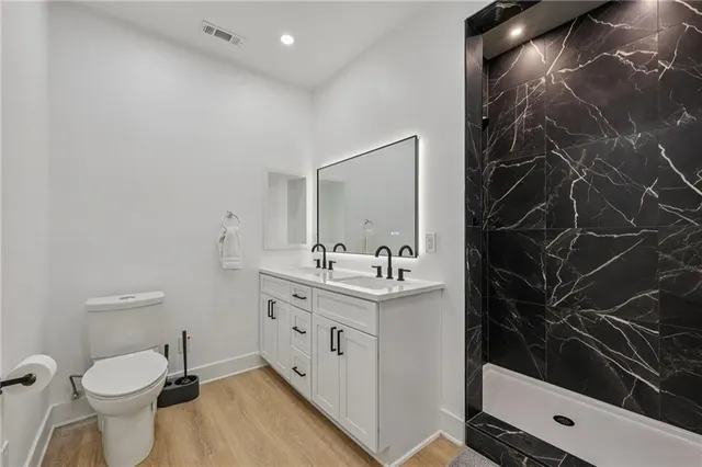 $760,000 | 2556 Kickerillo Way Southeast, Atlanta, GA 30316