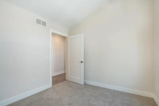 $749,900 | 631 Fairview Avenue Northeast, Unit 3, Grand Rapids, MI 49503