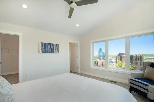 $749,900 | 631 Fairview Avenue Northeast, Unit 3, Grand Rapids, MI 49503