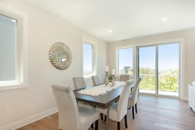 $749,900 | 631 Fairview Avenue Northeast, Unit 3, Grand Rapids, MI 49503