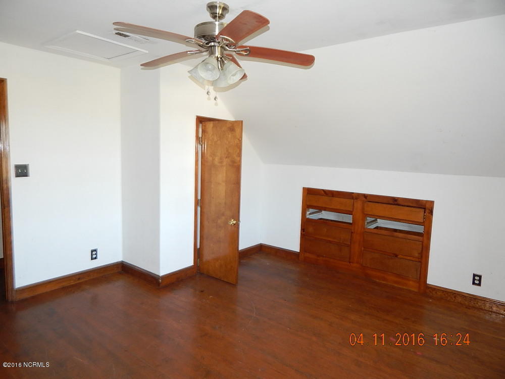 2135 Allen Williams Road Williamston, NC 27892 - Photo 6 of 9 bed 4