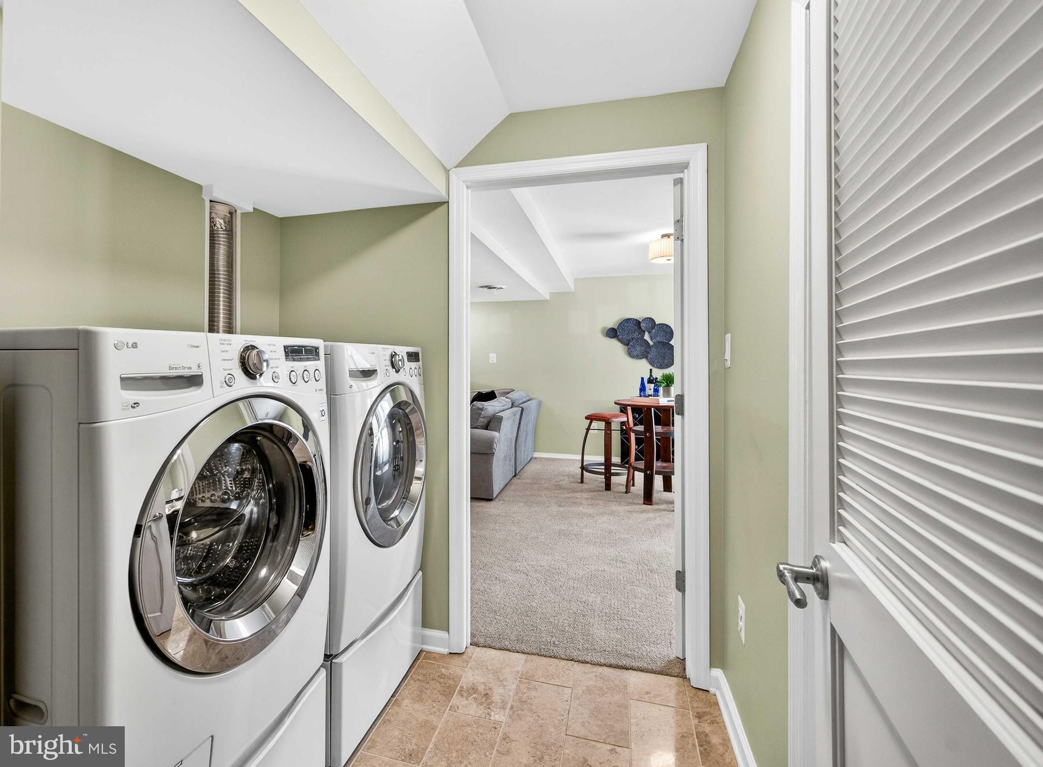 3005 Robin Ridge Court Fairfax, VA 22031 - Photo 27 of 33 Laundry Room