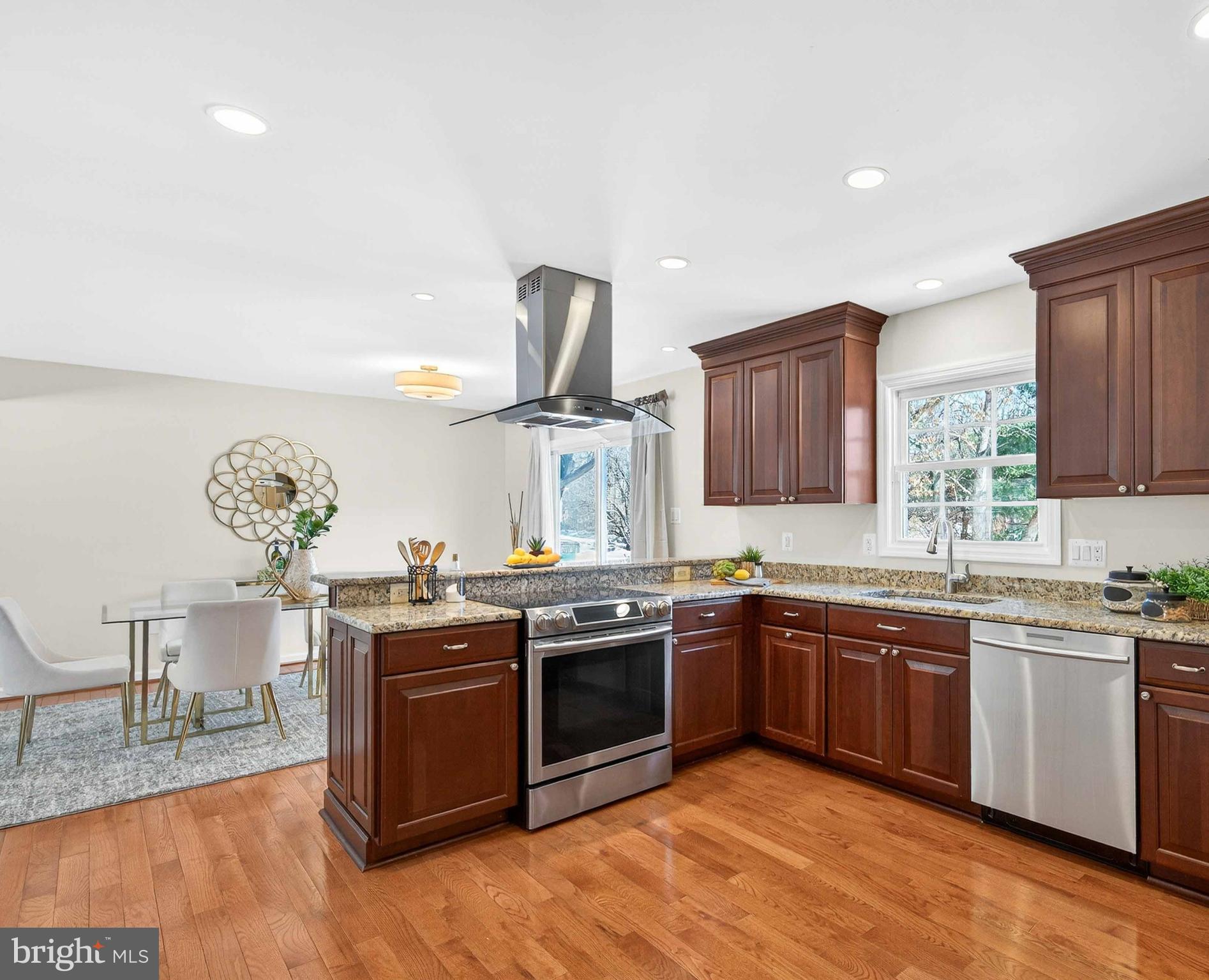 3005 Robin Ridge Court Fairfax, VA 22031 - Photo 10 of 33 Kitchen