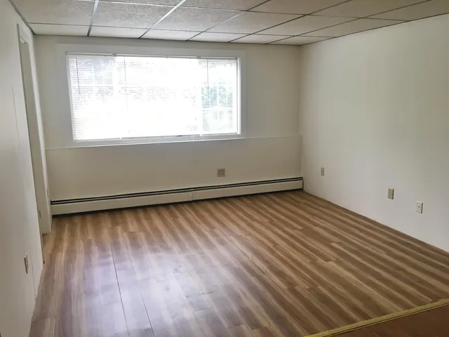 $1,799 | 3981 Brown Avenue, Unit 75, Manchester, NH 03103