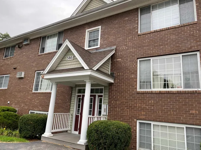 $1,799 | 3981 Brown Avenue, Unit 75, Manchester, NH 03103