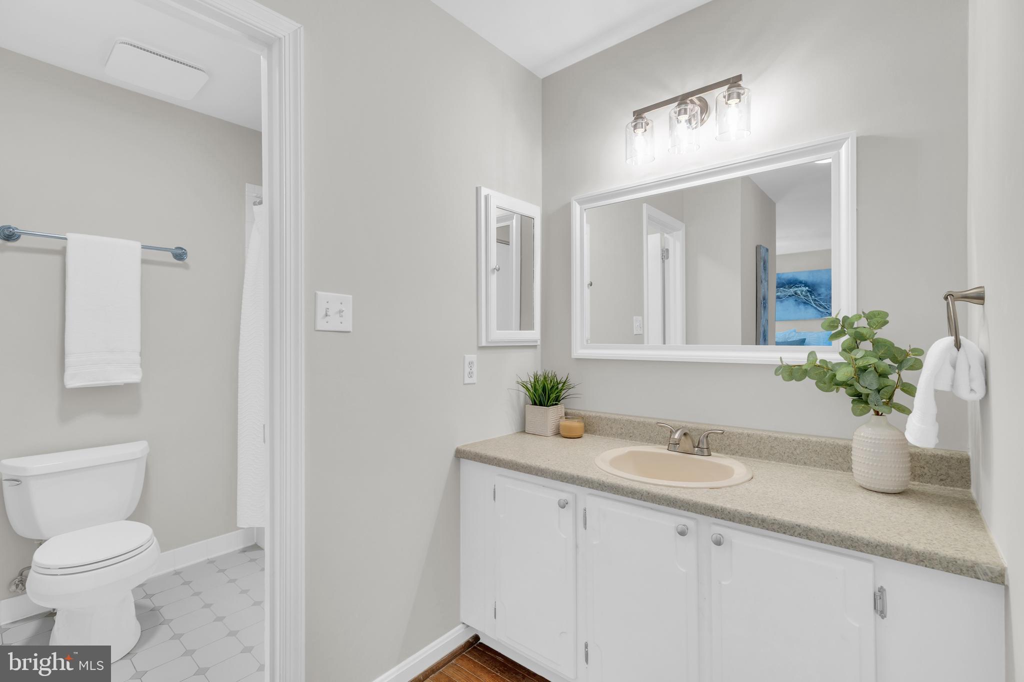 2174 Golf Course Drive Reston, VA 20191 - Photo 18 of 43 Gallery Image 18