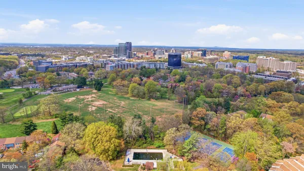 $625,000 | 2174 Golf Course Drive, Reston, VA 20191