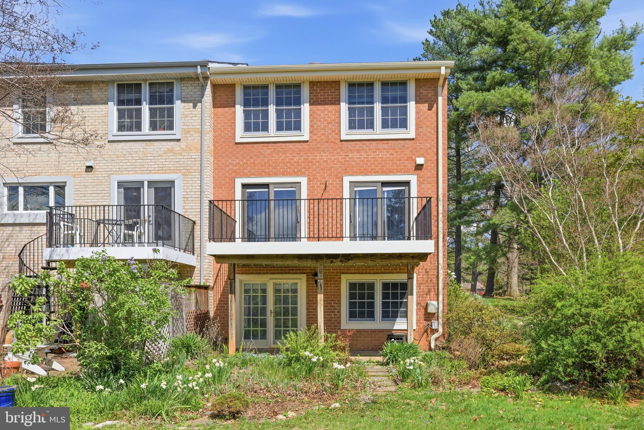 2174 Golf Course Drive Reston, VA 20191 - Photo 33 of 43 Gallery Image 33