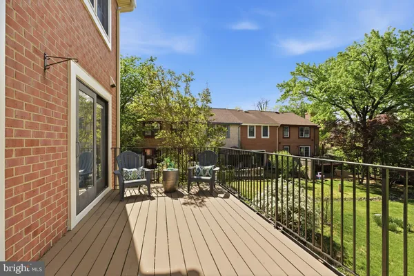 $625,000 | 2174 Golf Course Drive, Reston, VA 20191