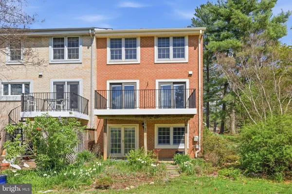 $625,000 | 2174 Golf Course Drive, Reston, VA 20191