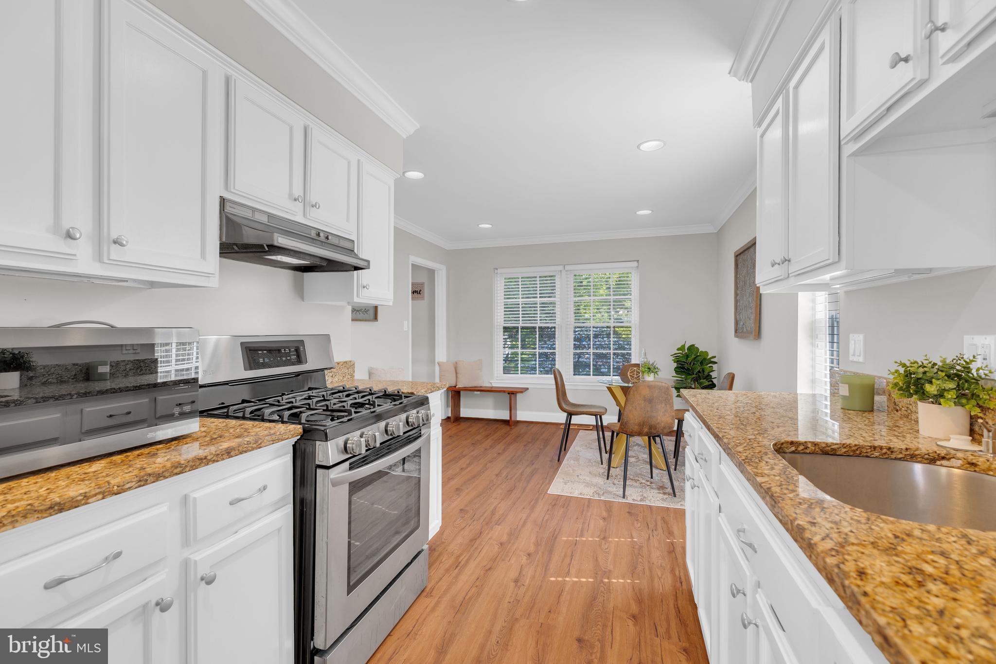 2174 Golf Course Drive Reston, VA 20191 - Photo 10 of 43 Gallery Image 10