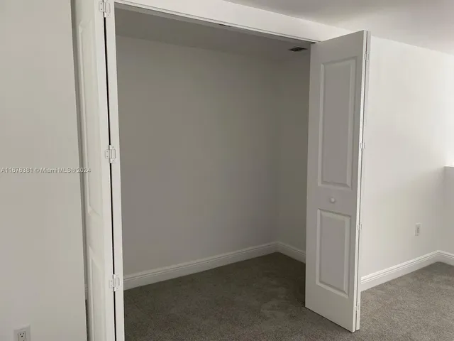 $5,200 | 2681 North Flamingo Road, Unit TH6S, Sunrise, FL 33323