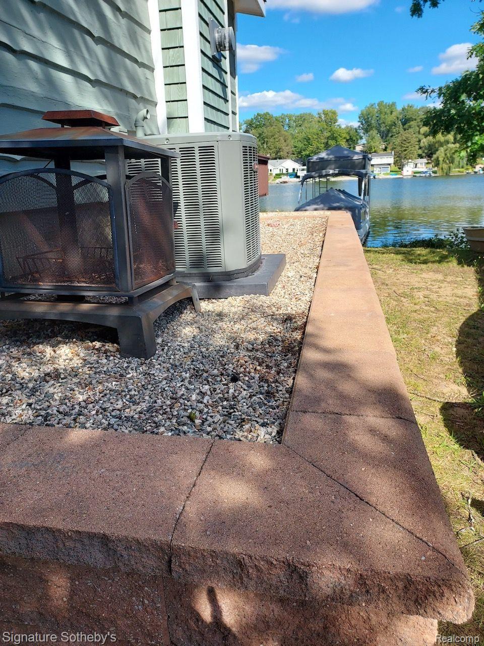 544 Deerpoint Road Leonard, MI 48367 - Photo 22 of 43 Gallery Image 22