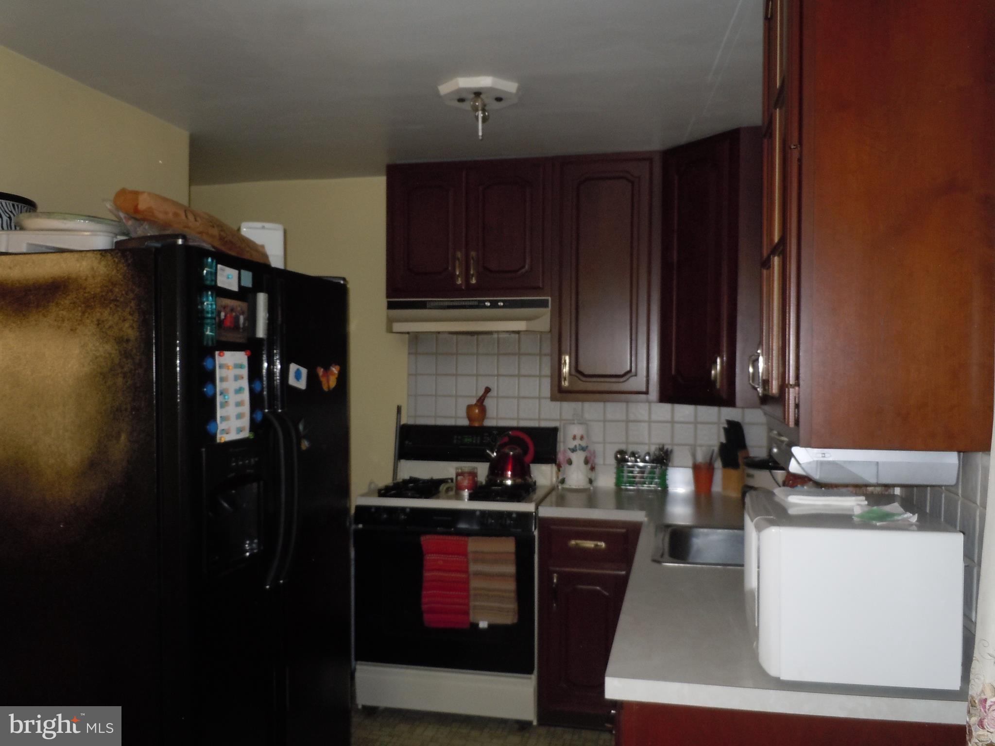 186 Marshall Road Lansdowne, PA 19050 - Photo 14 of 41 Kitchen views