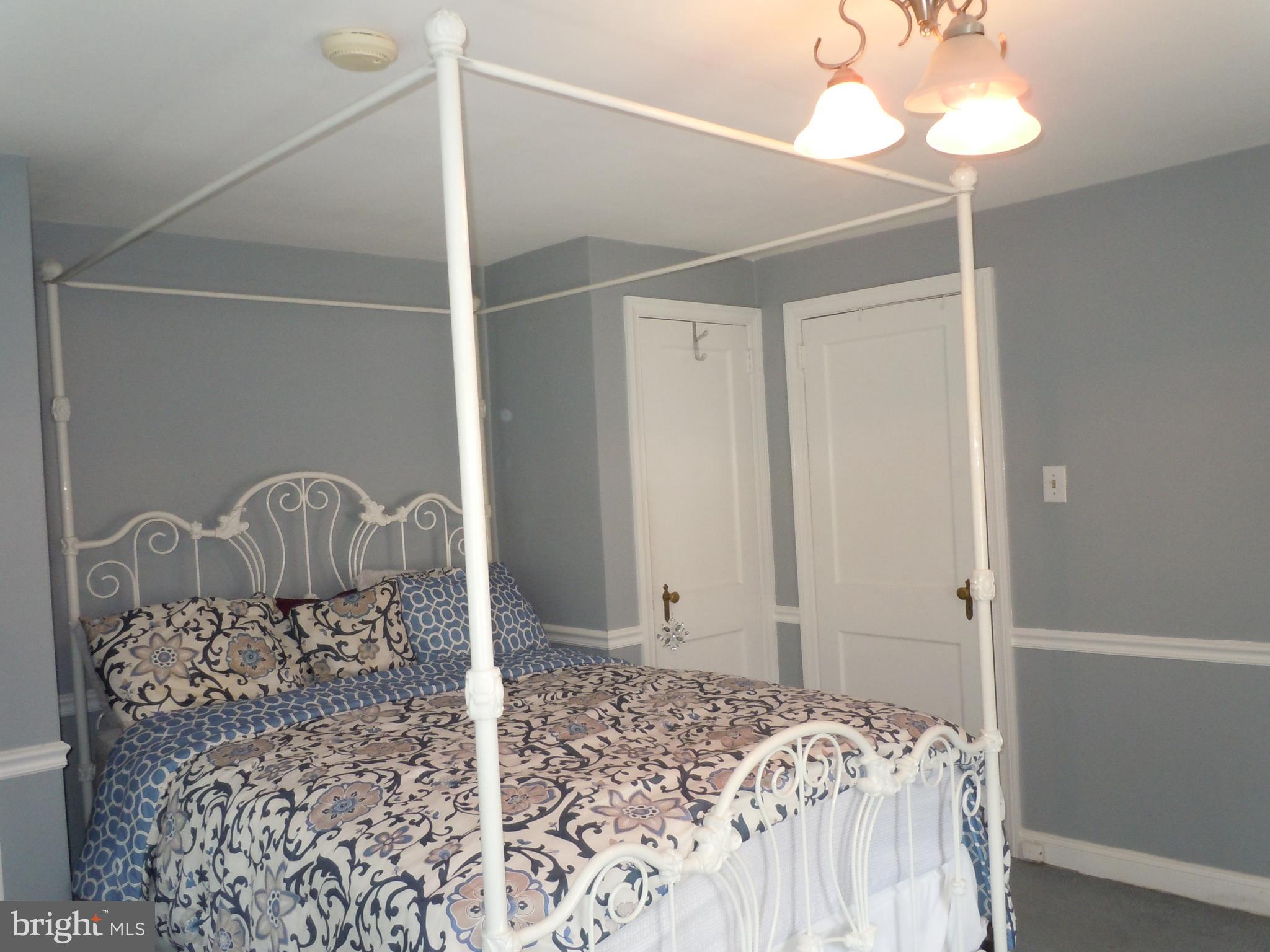 186 Marshall Road Lansdowne, PA 19050 - Photo 23 of 41 Master BR view towards Door