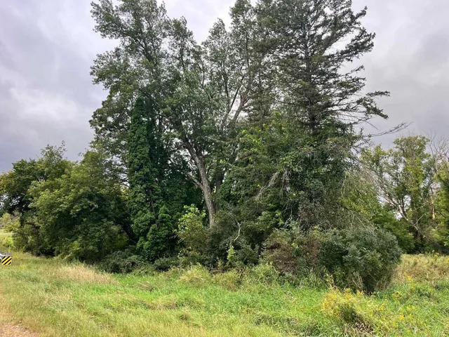 $85,000 | 6 County Rd M, Westfield, WI 53964