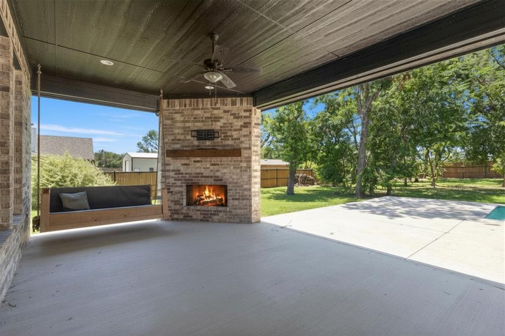 904 Taylor Branch Springtown, TX 76082 - Photo 23 of 37