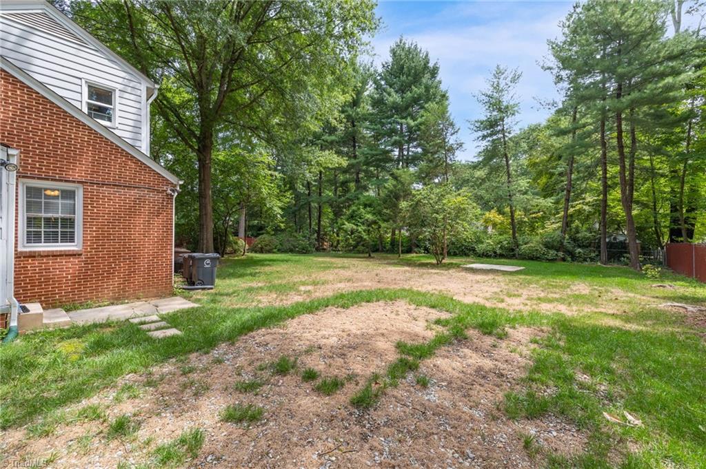 712 Cannon Road Greensboro, NC 27410 - Photo 25 of 31