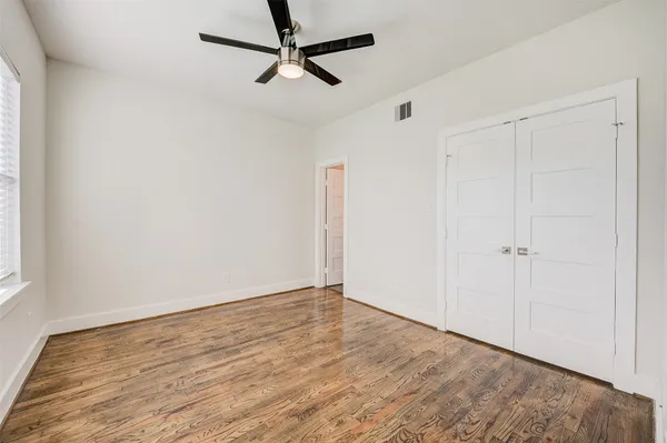 $3,000 | 1605 Colorado Street, Houston, TX 77007