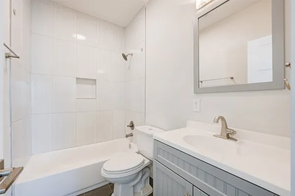 $3,000 | 1605 Colorado Street, Houston, TX 77007