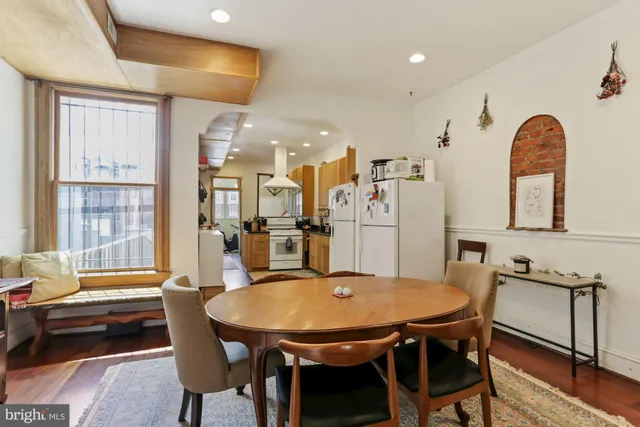 $6,700 | 1116 Monroe Street Northwest, Unit 1, Washington, DC 20010