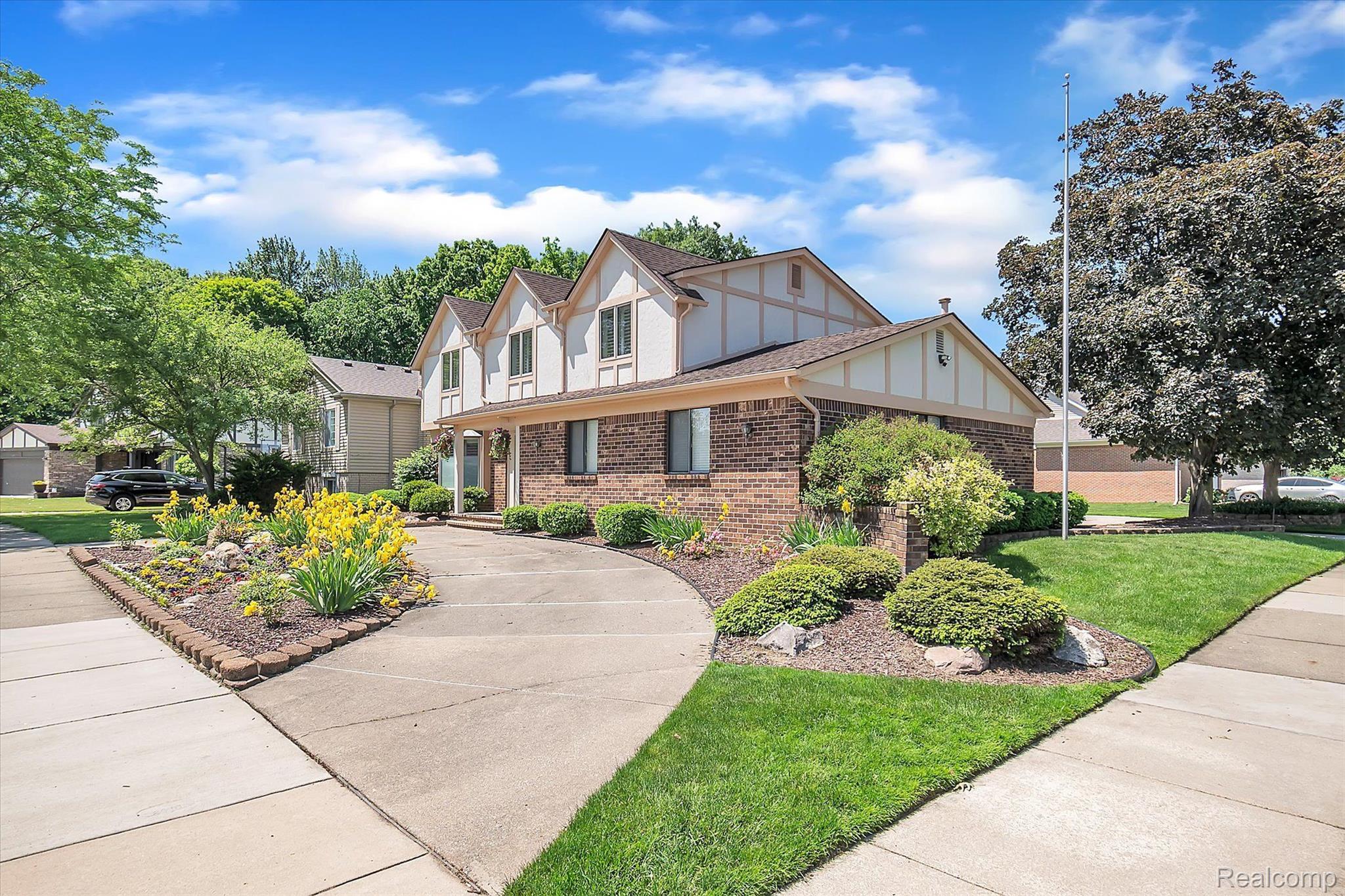 1300 Wagon Wheel Road Canton, MI 48188 - Photo 3 of 60 Gallery Image 3