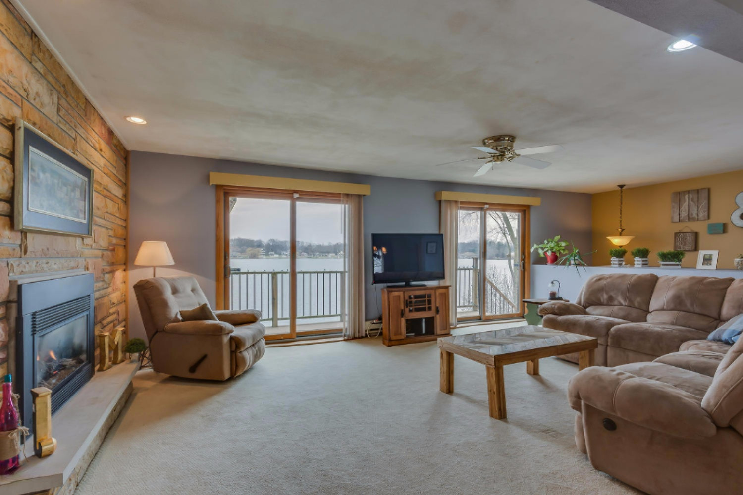 70235 Hilltop Road Union, MI 49130 - Photo 22 of 49 Living Room with Lake Views