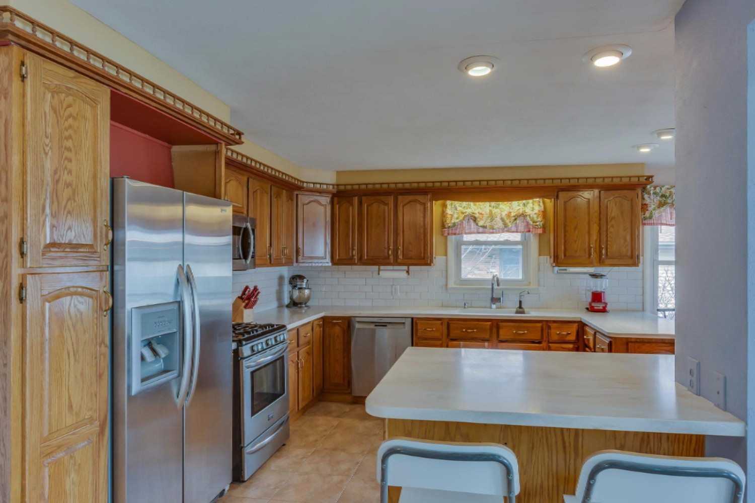 70235 Hilltop Road Union, MI 49130 - Photo 25 of 49 Kitchen with Breakfast Bar