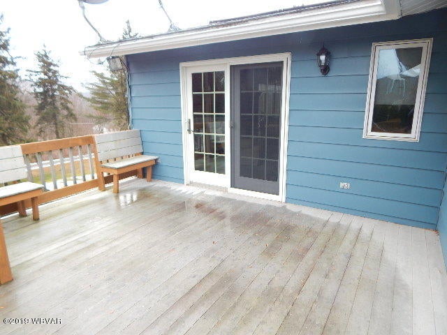 4280 Upper Road Shamokin, PA 17872 - Photo 52 of 62 51 deck