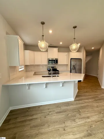 $2,550 | 141 Gervais Circle, Greenville, SC 29607