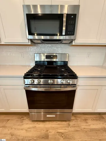 $2,550 | 141 Gervais Circle, Greenville, SC 29607