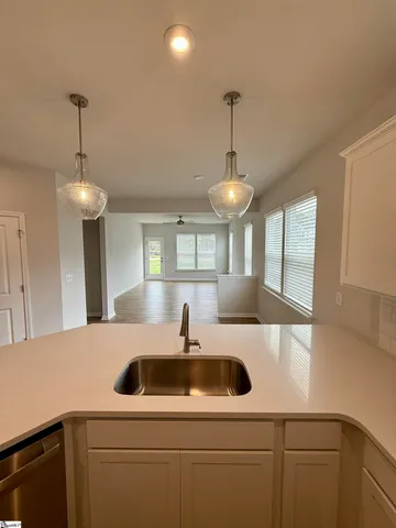 $2,550 | 141 Gervais Circle, Greenville, SC 29607