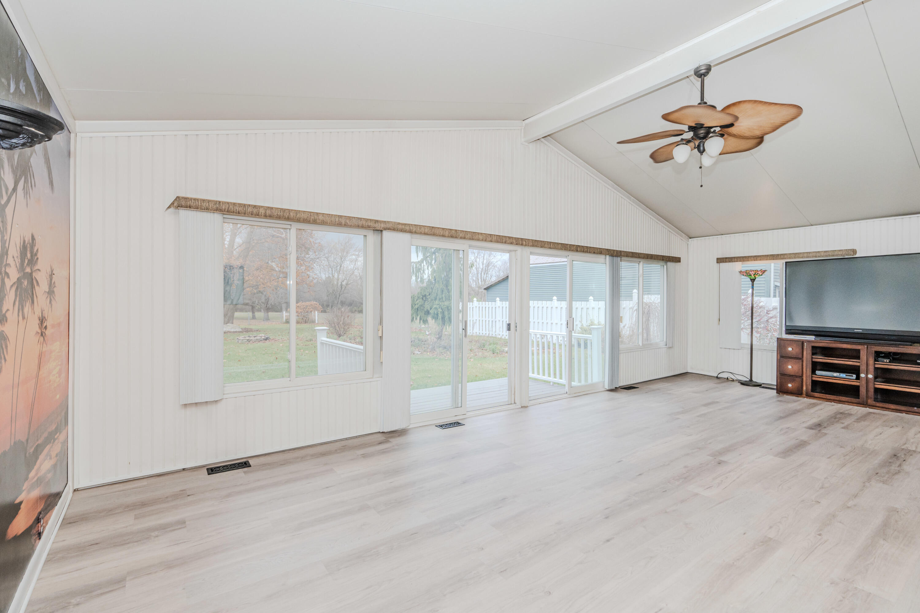 4476 Dublin Road Burton, MI 48529 - Photo 23 of 50 069_113