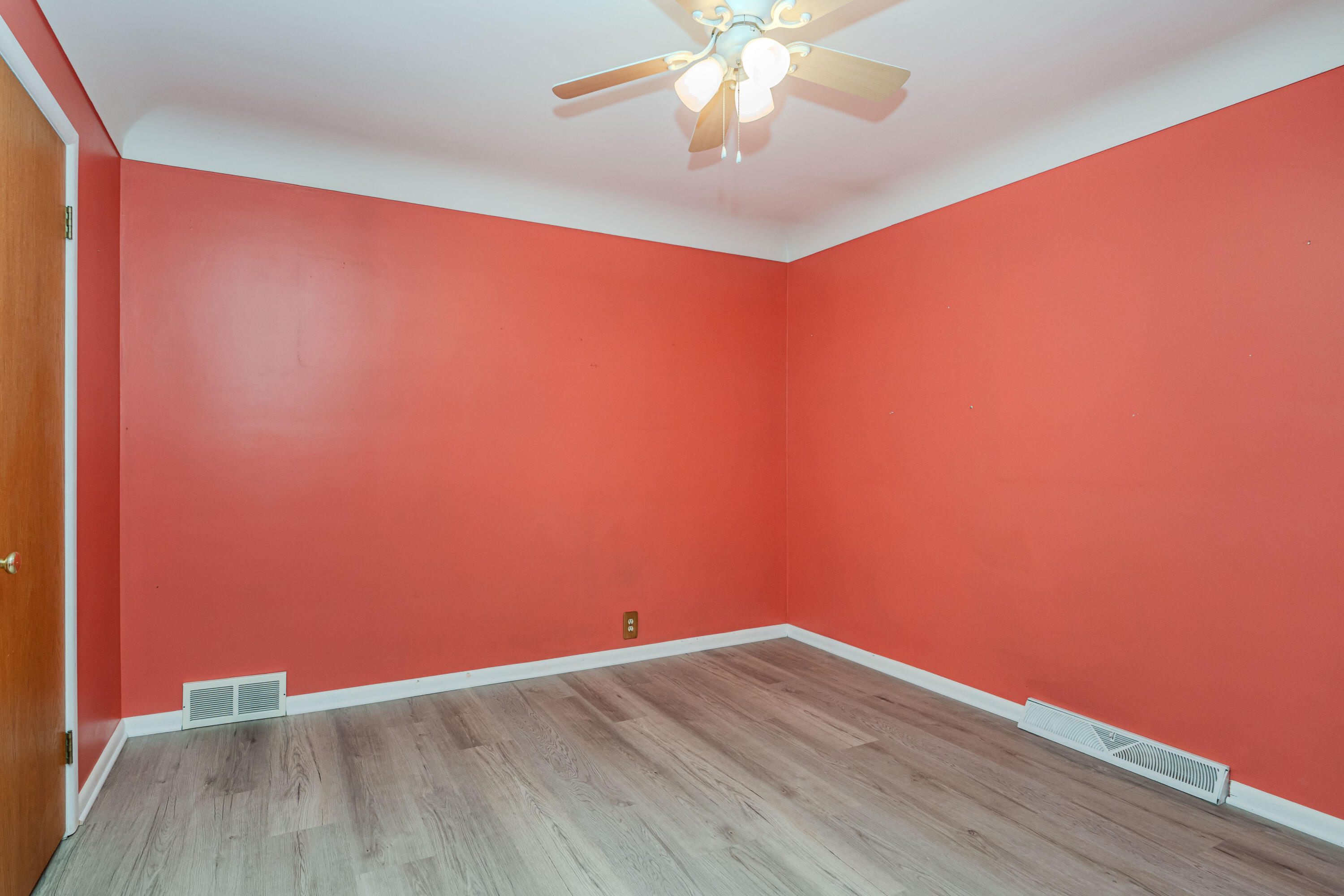 4476 Dublin Road Burton, MI 48529 - Photo 31 of 50 087_132