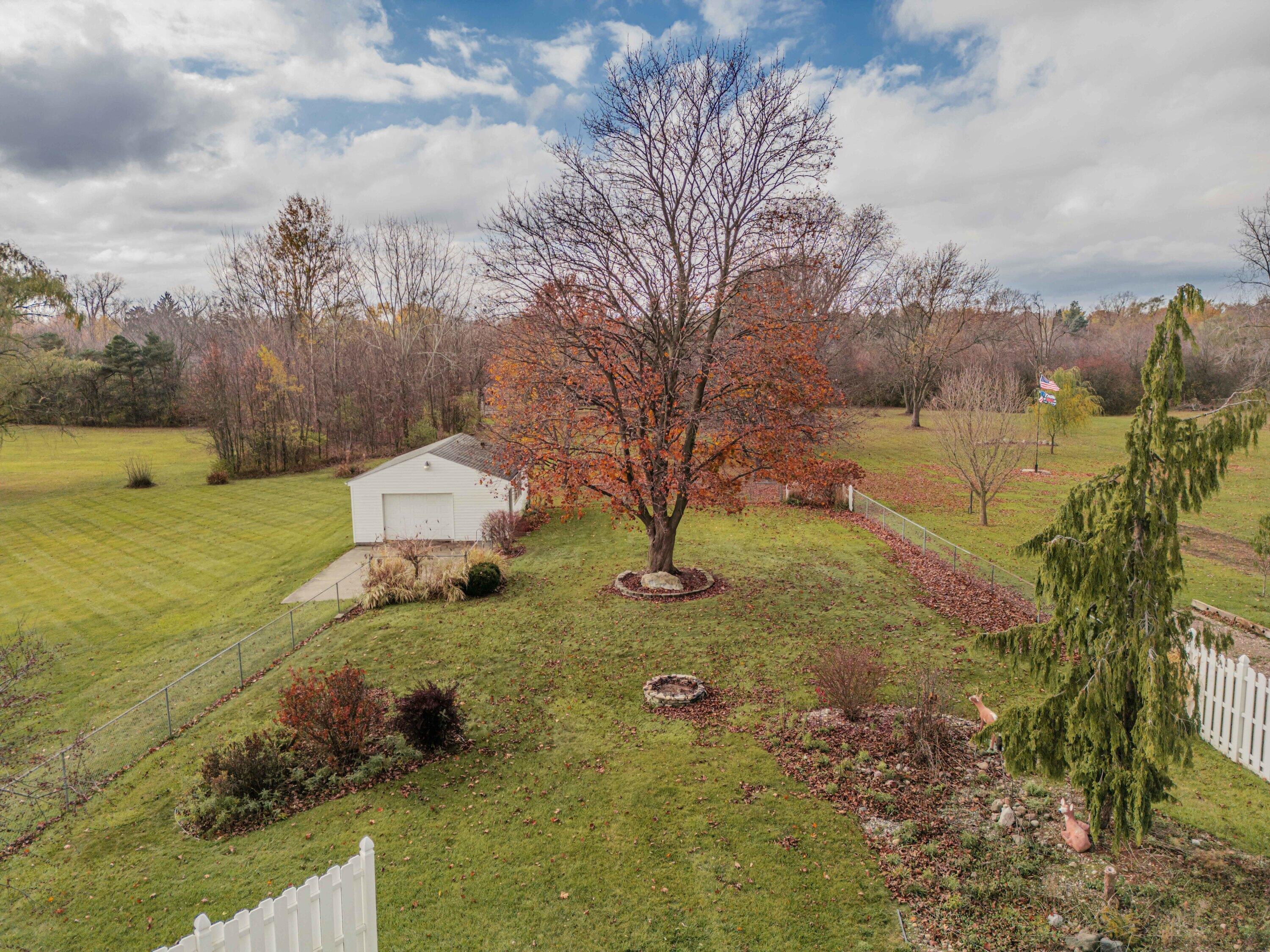 4476 Dublin Road Burton, MI 48529 - Photo 45 of 50 129_16
