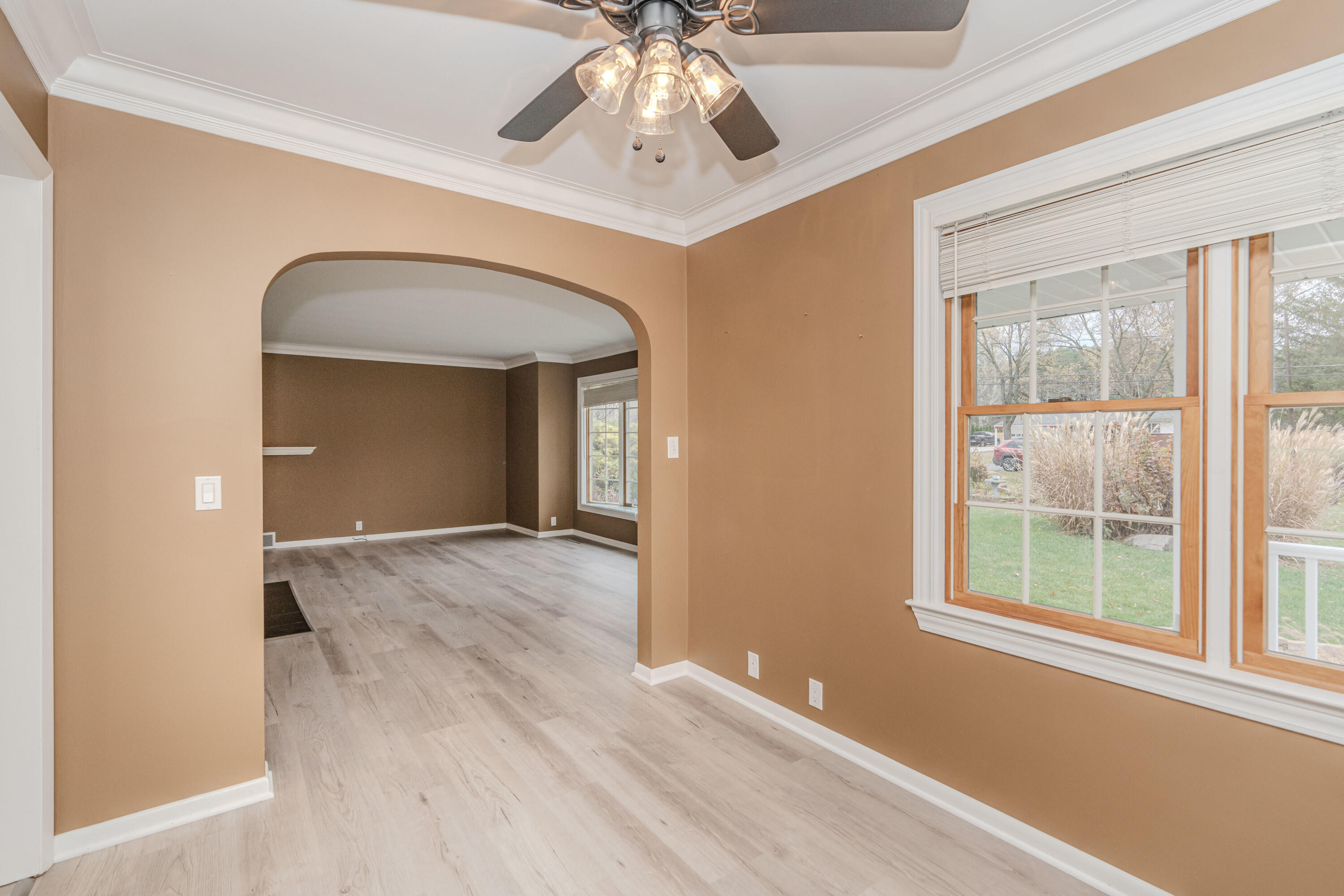 4476 Dublin Road Burton, MI 48529 - Photo 10 of 50 044_85