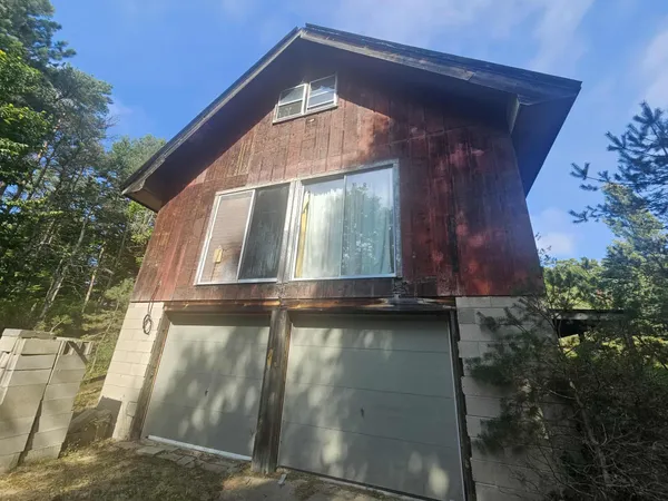 $330,000 | 928 Pilgrim Highway, Frankfort, MI 49635