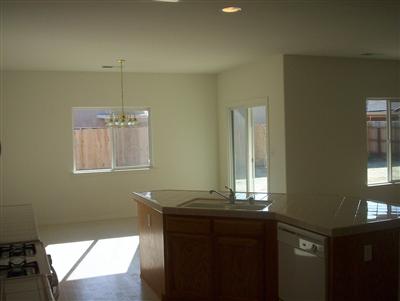 2829-14 14th Street Sanger, CA 93657 - Photo 3 of 13