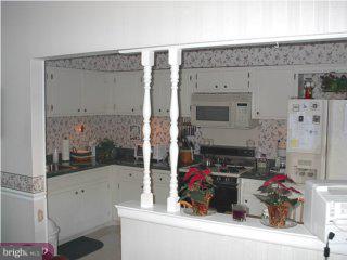 217 Parkview Road Philadelphia, PA 19154 - Photo 3 of 6