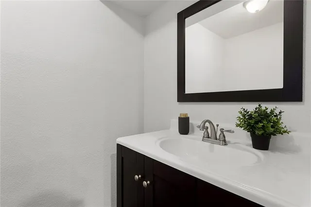 $425,000 | 3502 Northwest Alpine Court, Lee's Summit, MO 64064