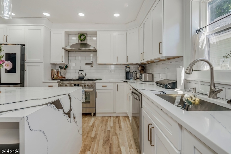 75 High Street Newton, NJ 07860 - Photo 10 of 27