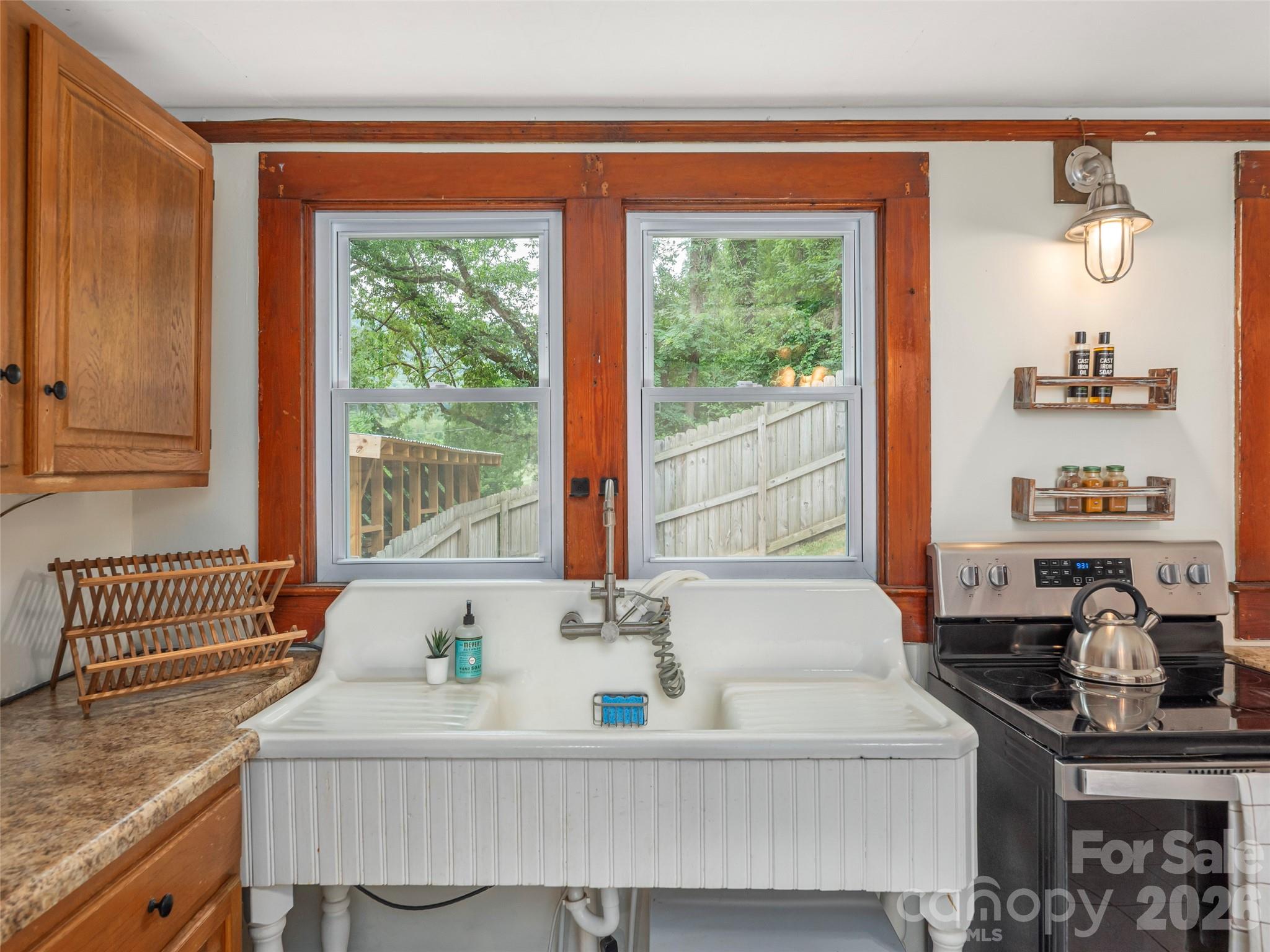 5249 Old Clyde Road Clyde, NC 28721 - Photo 11 of 40