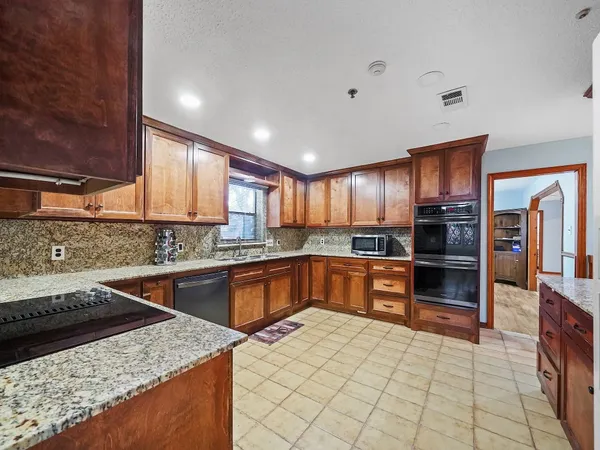 $568,000 | 510 Enchanted Hollow Drive, Spring, TX 77388