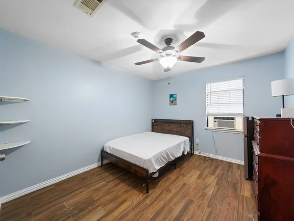 $568,000 | 510 Enchanted Hollow Drive, Spring, TX 77388