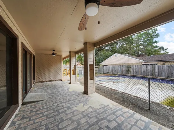 $568,000 | 510 Enchanted Hollow Drive, Spring, TX 77388