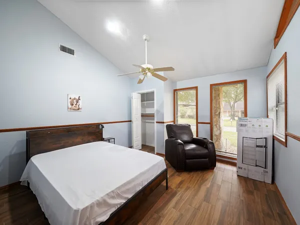 $575,000 | 510 Enchanted Hollow Drive, Spring, TX 77388